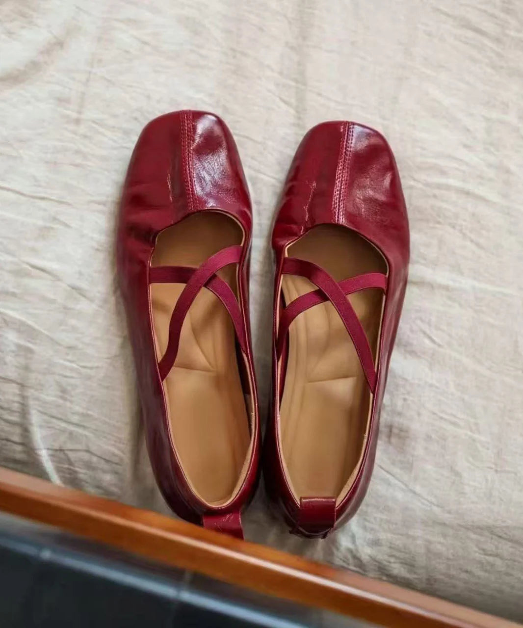 Chaussures plates pour femmes à brides croisées 0
