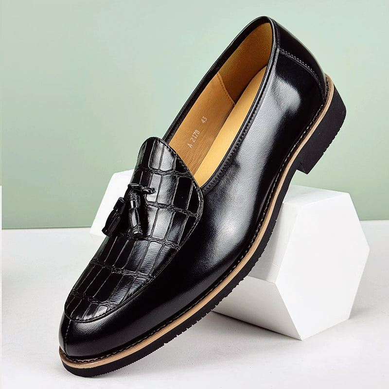 Mocassins pour hommes avec pampilles 1