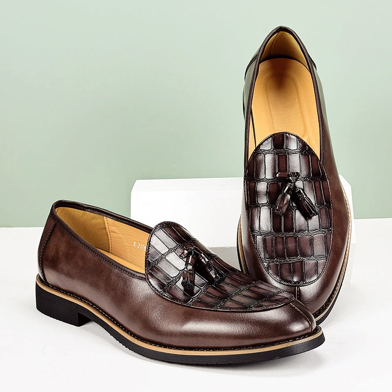 Mocassins pour hommes avec pampilles 4