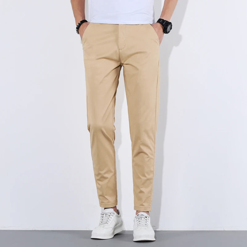 Pantalon Homme Ajusté Moderne avec Poches Pratiques 1