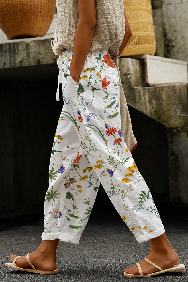Pantalon pour femme avec imprimé unique et poches boutonnées 5