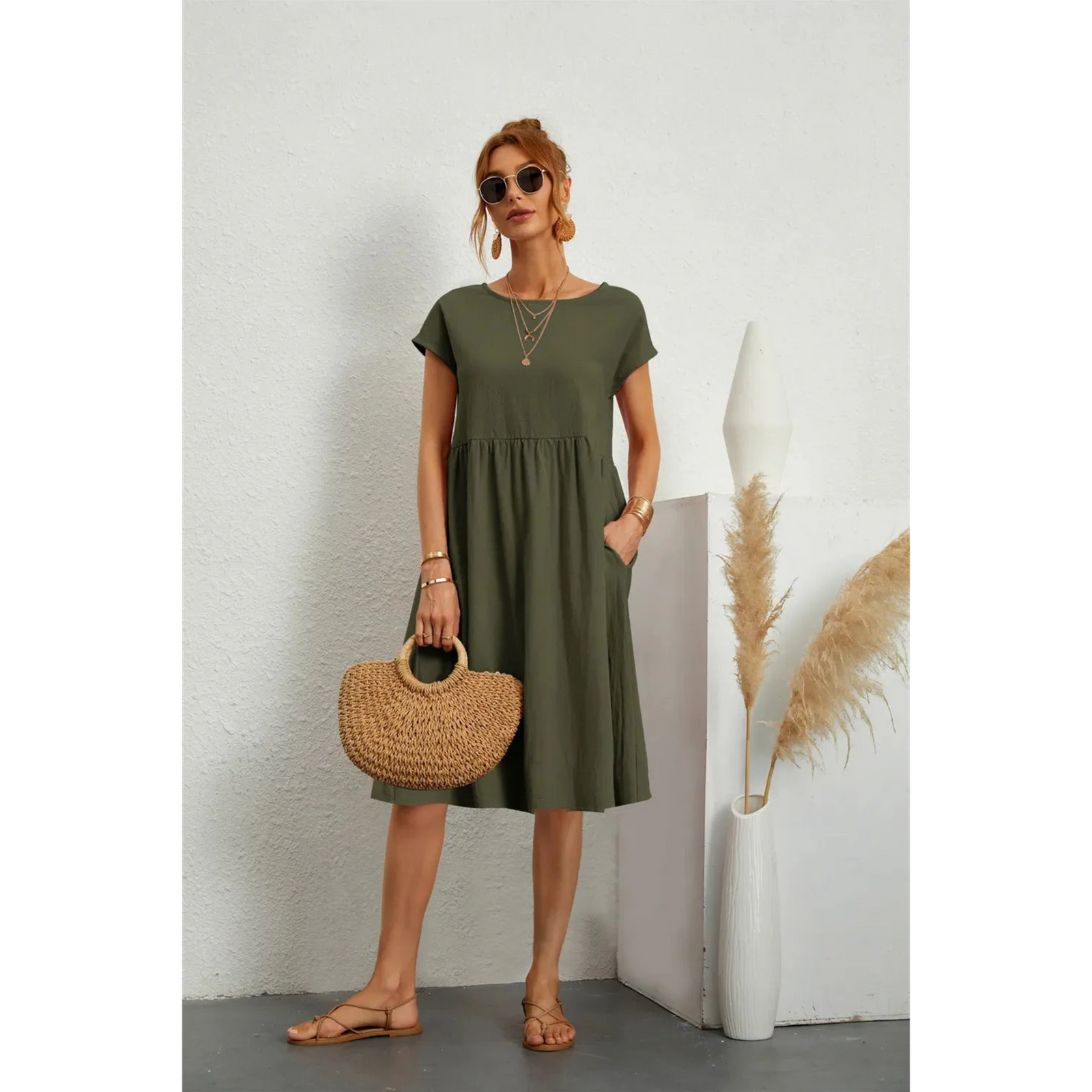 Robe Femme Fluide et Sophistiquée 3