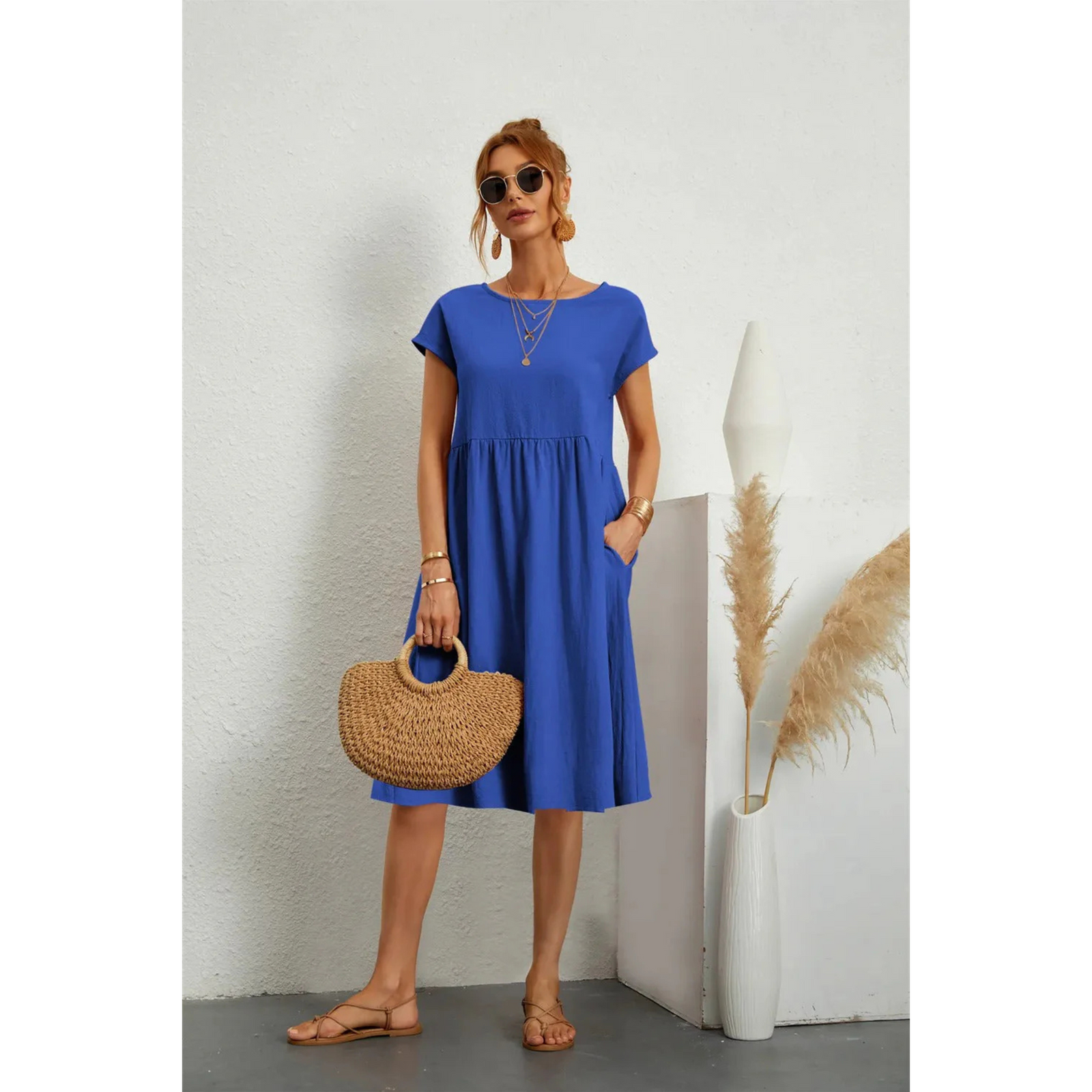 Robe Femme Fluide et Sophistiquée 4