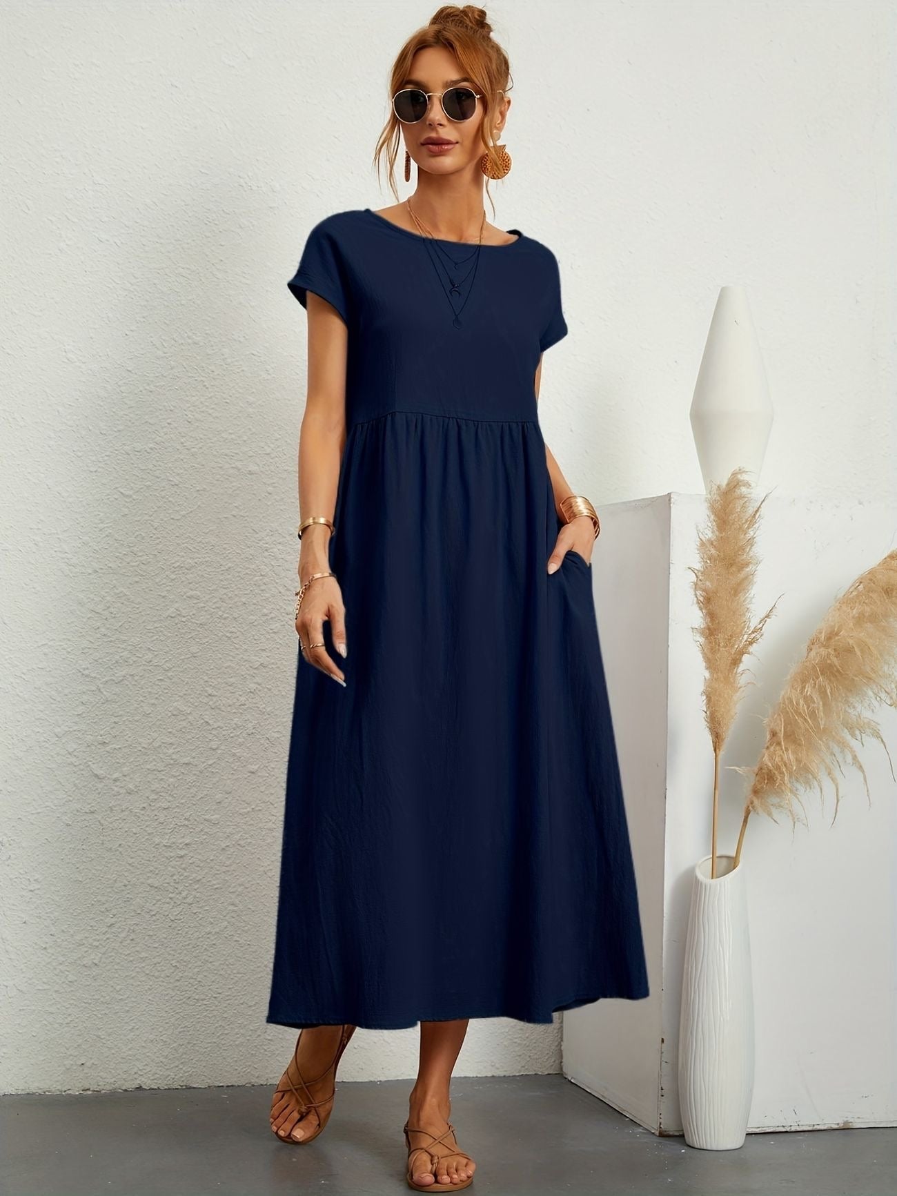 Robe de loisirs décolletée pour femme 10