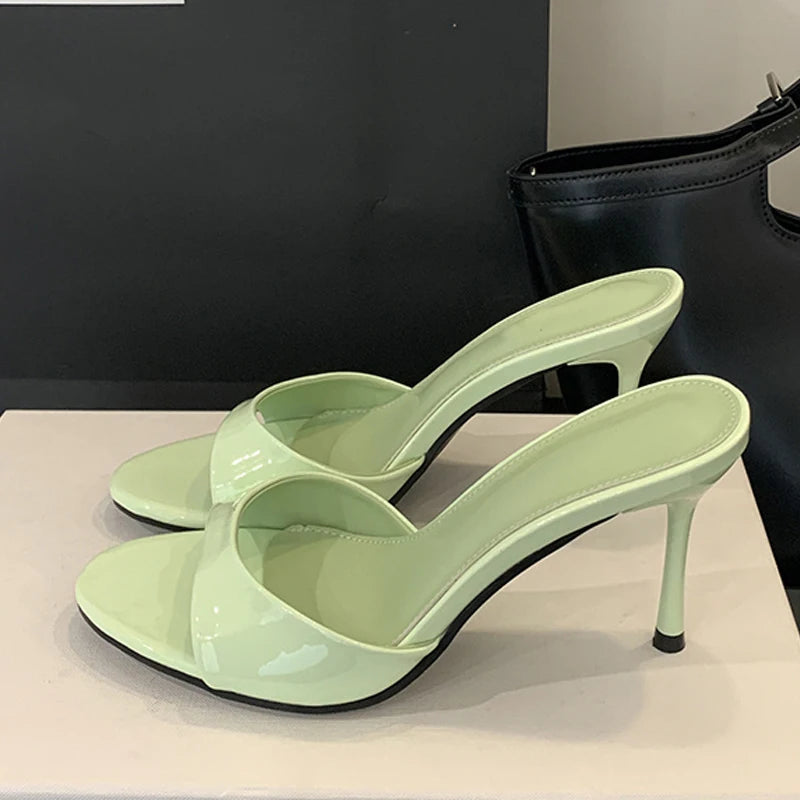 Sandales à Talons Hauts Femmes en Cuir Verni 1