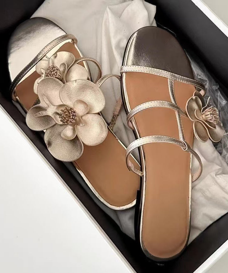 Sandales à talon Peep Toe avec épissage floral 1