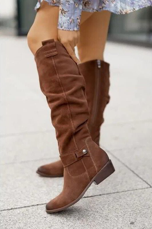 Bottes Hautes à Talon Plat pour Femme 6