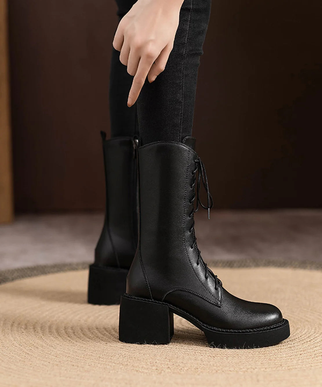 Bottes mi-mollet à plateforme et lacets pour femme 2