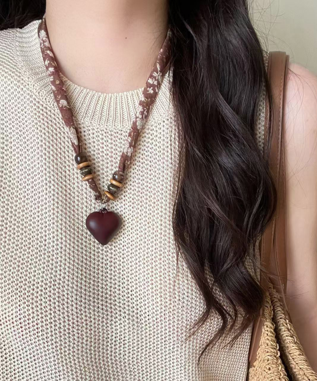 Collier Pendentif Foulard pour Femme Style Artisan 0