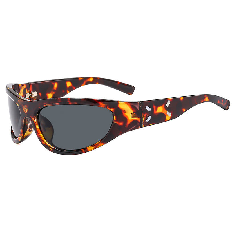 Lunettes de soleil sportives pour femmes au design ergonomique 2