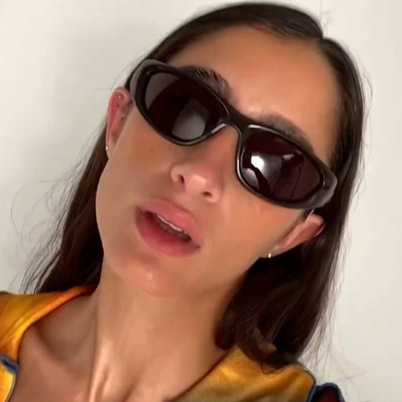 Lunettes de soleil sportives pour femmes au design ergonomique 3