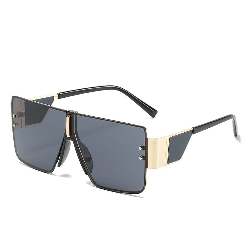 Lunettes de soleil surdimensionnées pour femme au design futuriste 9