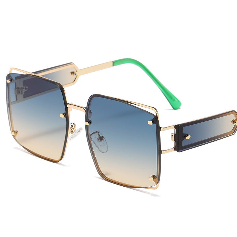 Lunettes de soleil surdimensionnées pour femmes au design géométrique 0