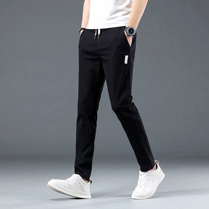 Pantalon pour hommes coupe slim moderne 1