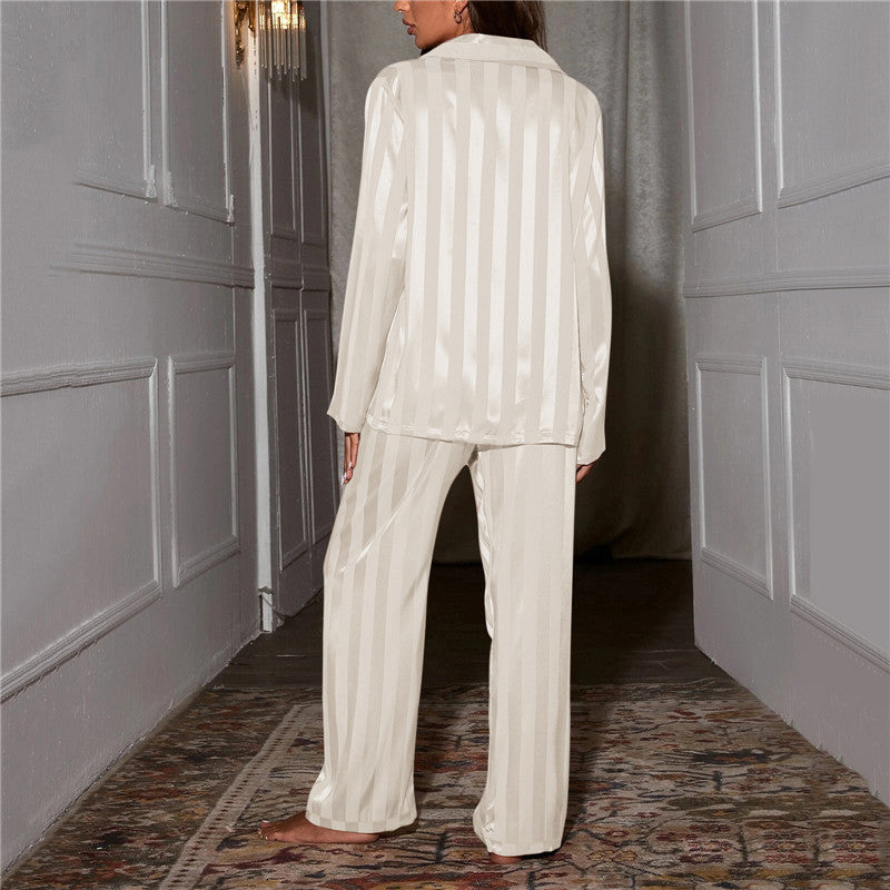 Pyjama Femme Chic Design Intemporel 8