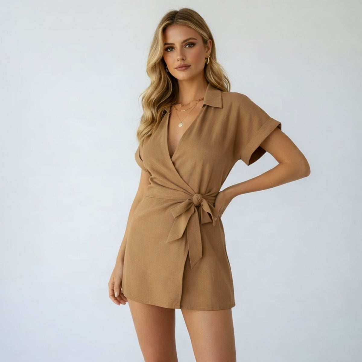 Combinaison Courte Femme Élégante en Tissu Aéré