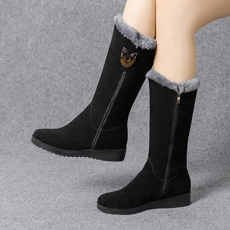 Bottes à haute fourrure pour femmes