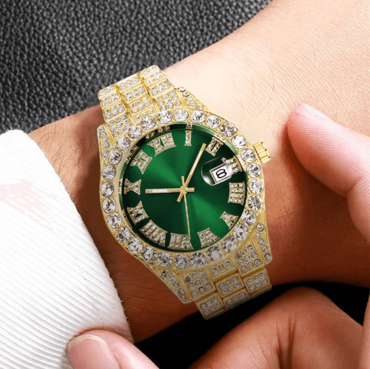 Montre à chiffres romains "Fully Iced Out